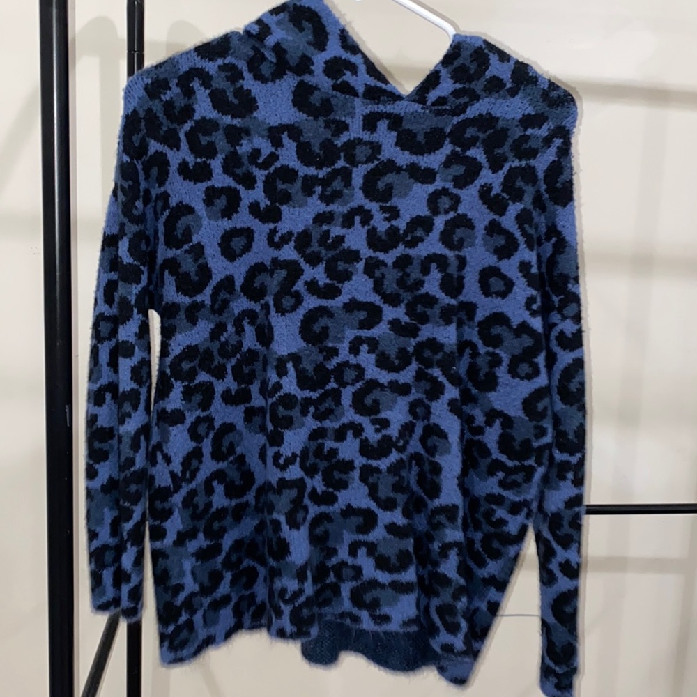 Blue cheetah print hoodie